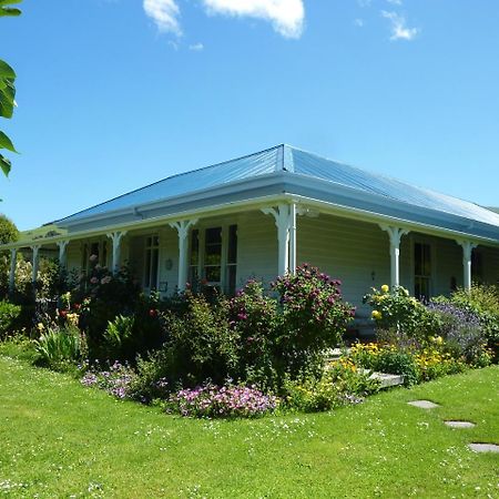 Halfmoon Cottage Akaroa Kültér fotó