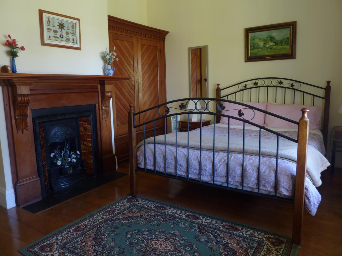 Halfmoon Cottage Akaroa Kültér fotó